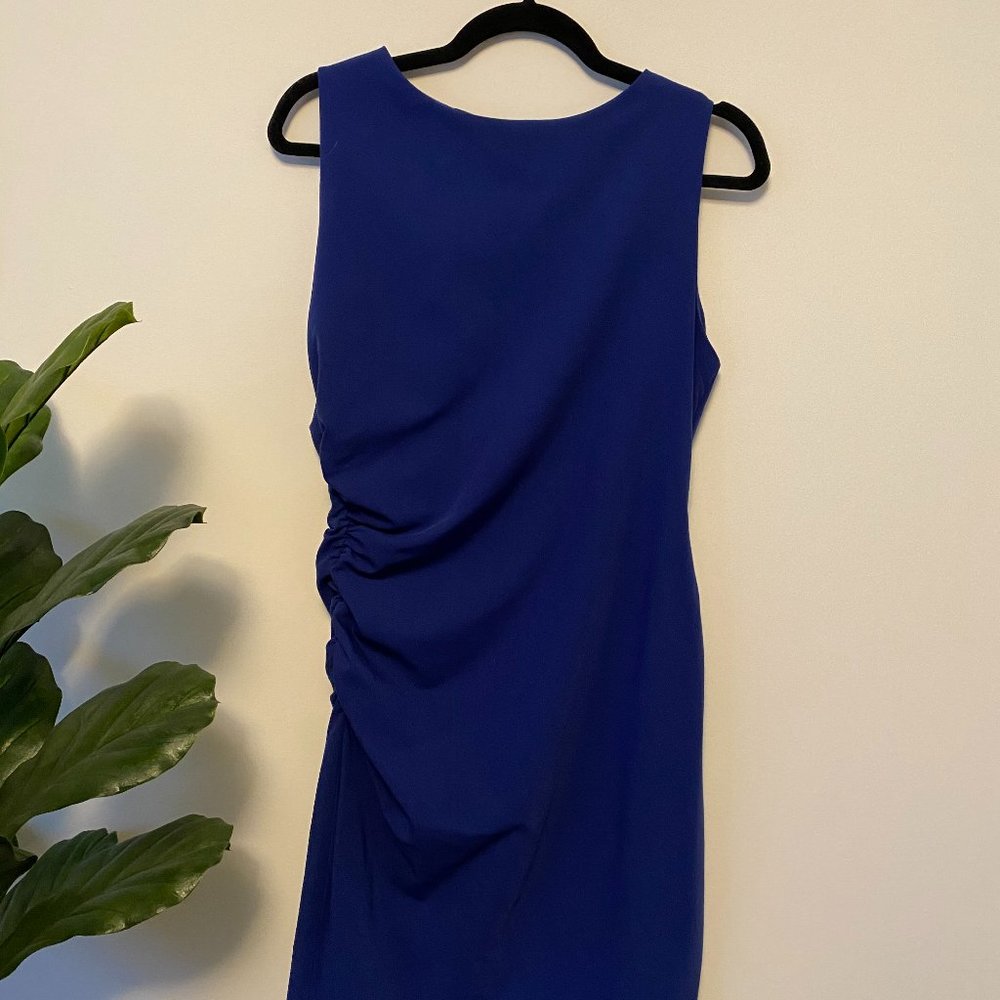 Sleveless royal blue dress